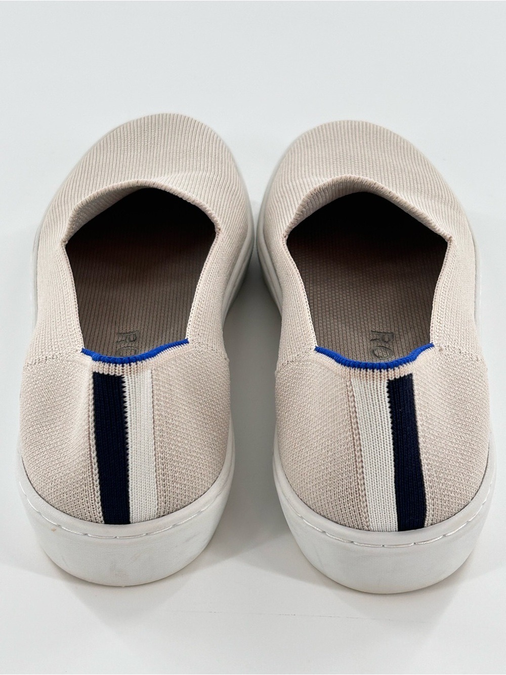 Rothy's The Original Knit Slip On Sneaker Sand Beige Size 8.5 - Picture 3 of 9